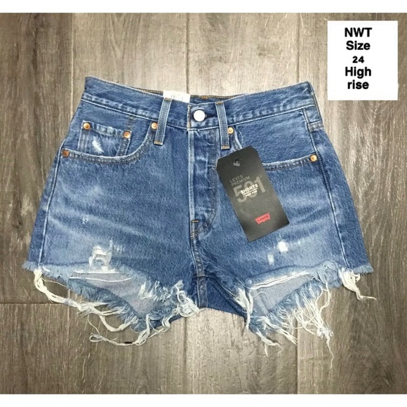 Levi's Pants - NWT Levi’s original high rise 501 shorts